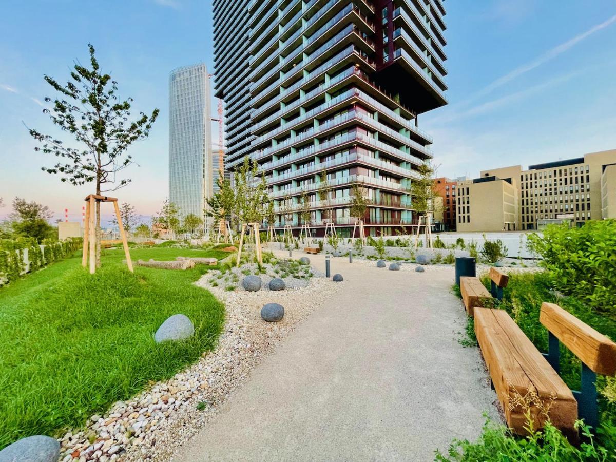 Triiiple Level 20 - Sonnenwohnen Apartment Mit Parkplatz Und Fantastischem Ausblick Viena Exterior foto