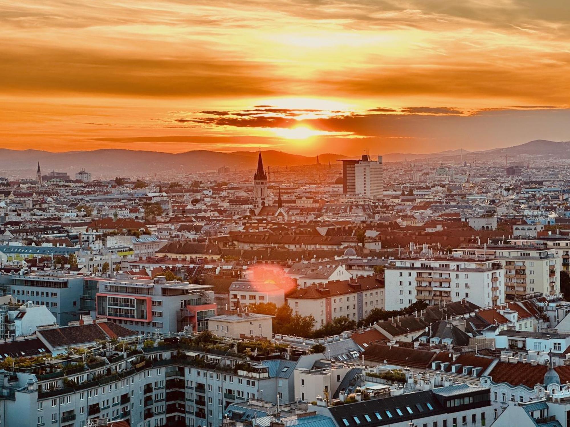 Triiiple Level 20 - Sonnenwohnen Apartment Mit Parkplatz Und Fantastischem Ausblick Viena Exterior foto